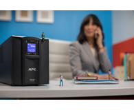 APC Smart-UPS (1000VA/600W, 8x IEC, AVR, LCD) - 545956 - zdjęcie 9